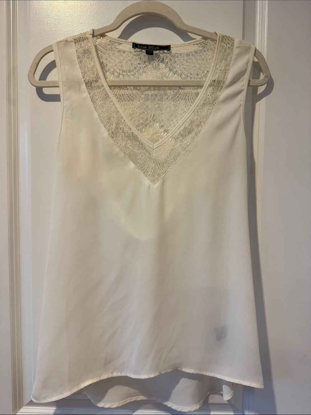 Love Stitch Ivory Lace-Trim V-Neck Camisole